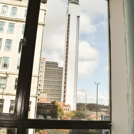Vibrant Serviced In Central * Birmingham